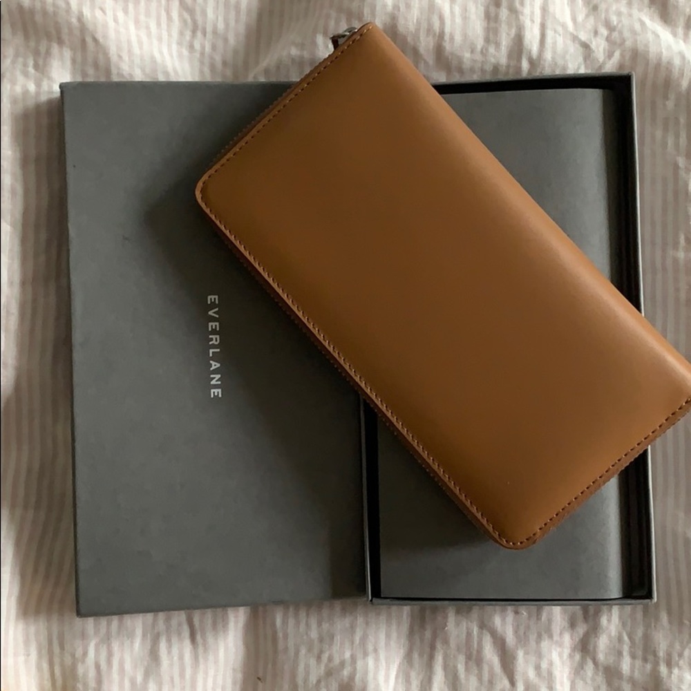 EVERLANE Leather Wallet NIB